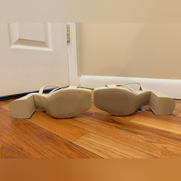 MIA Women's Ivory Strappy Heels - Picture 5 of 10